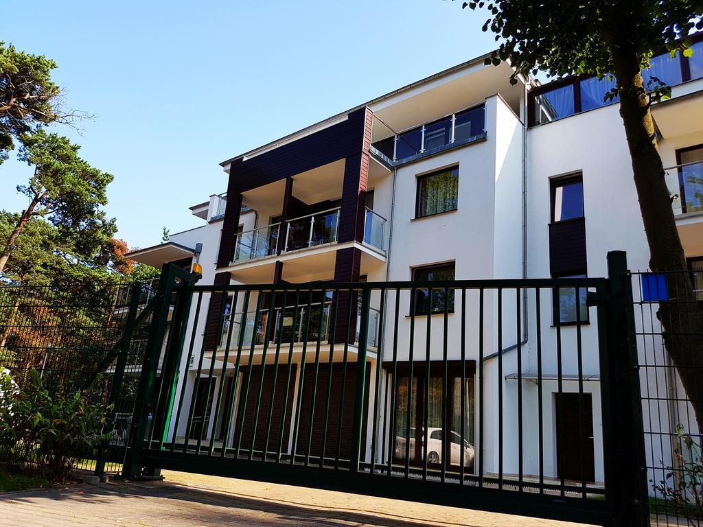 Apart Jurata Apartment Luaran gambar